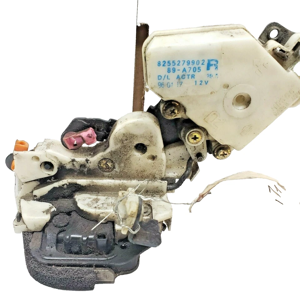 Actuador de bloqueo de pestillo de puerta trasera derecha Nissan Altima Máxima 82552-79902 OEM Foto 3 de 4