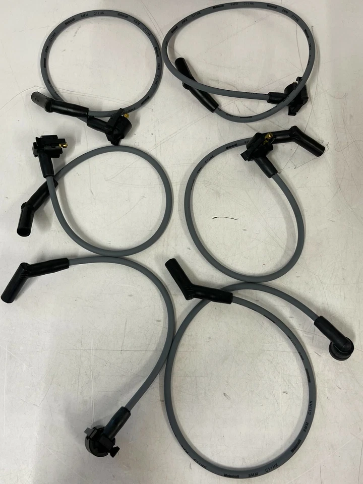 Juego de cables de bujía originales Ford Motorcraft para 96-00 Taurus o Sable WR-4112 Foto 2 de 4