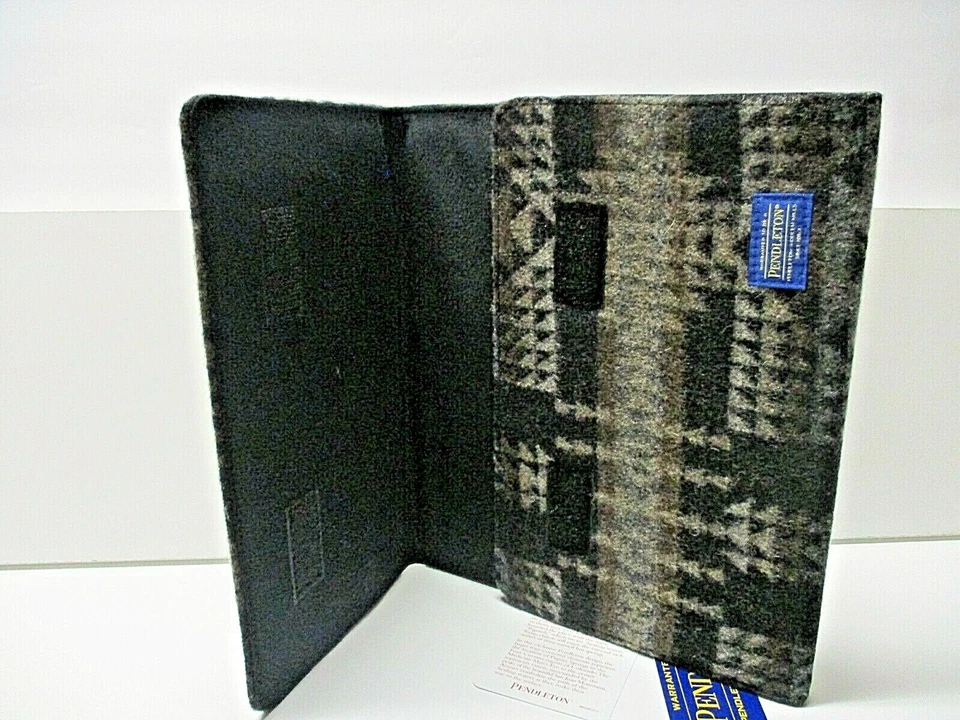  Pendleton Woolen Mills- Electronic Tablet Case(Pagosa Springs)4 - Image 3 of 3