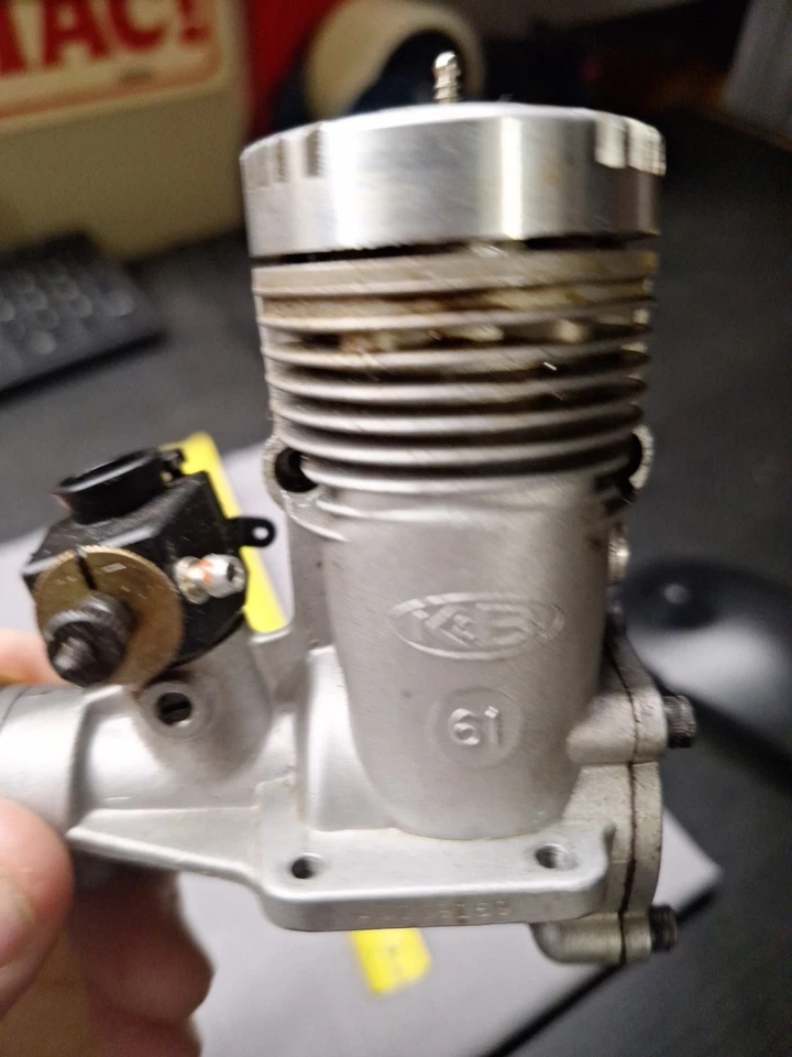 Motor modelo de linha de controle vintage K & B 61 excelente - Imagem 4 de 4