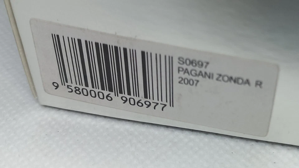 Pagani Zonda R 2007 1/43 Spark S0697 (MODIFIED) - Immagine 4 di 4