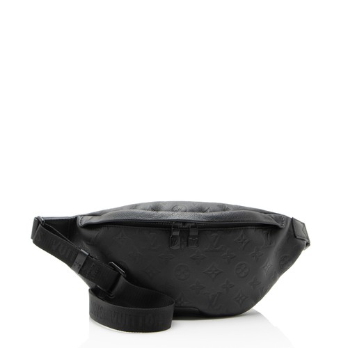 Louis Vuitton Monogram Shadow Discovery Bumbag