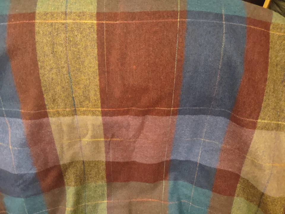 600037 - Tartán de lana escocesa - 3 yardas x 60 pulgadas - Cuadros Foto 2 de 4