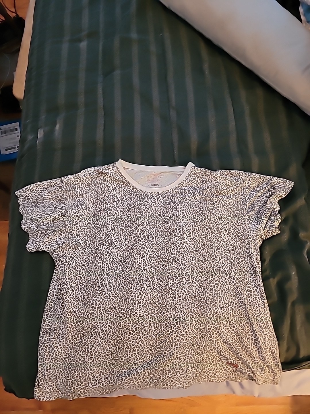 Picture 2 of 5