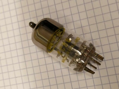 1 x TUBE MINIWATT DL96 / 3C4. Nos. RCB124