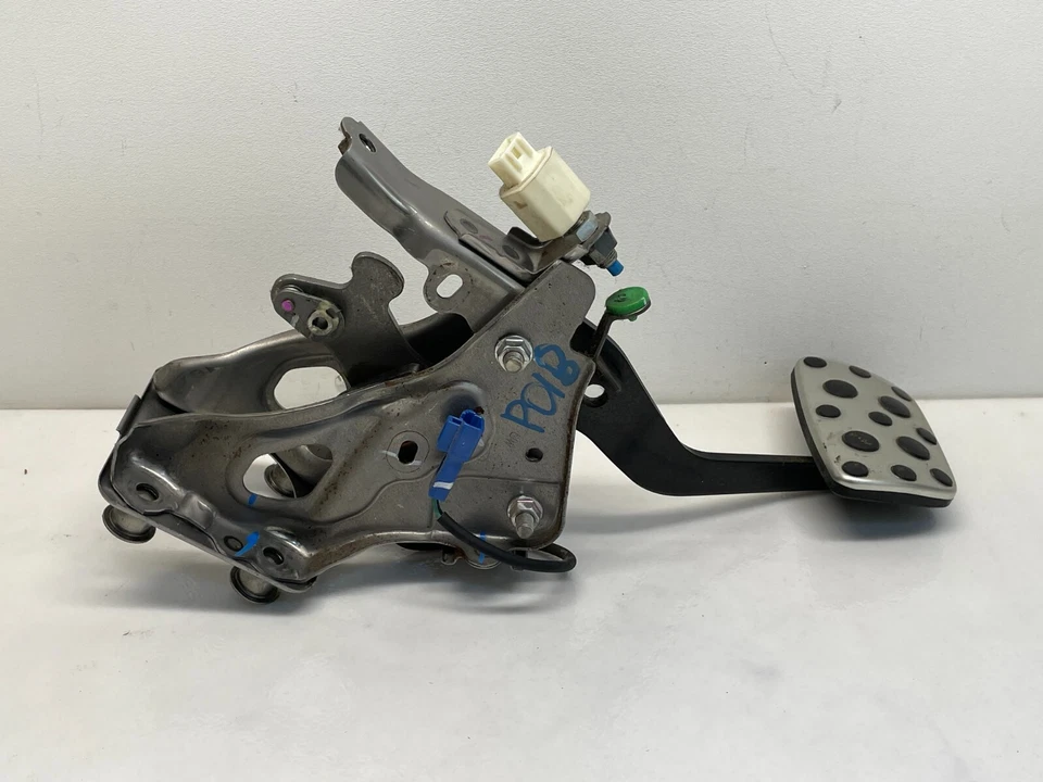 2013-2019 Lexus GS350 GS450h F-Sport Aluminum Brake Pedal Assembly!! PO18 - Image 4 of 4