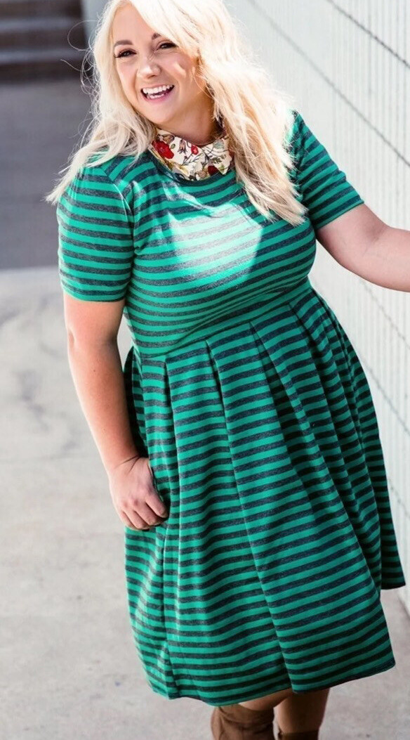 Robe LuLaRoe Amelia Vert Menthe XS – Imprimé En Relief, Neuve Avec étiquettes