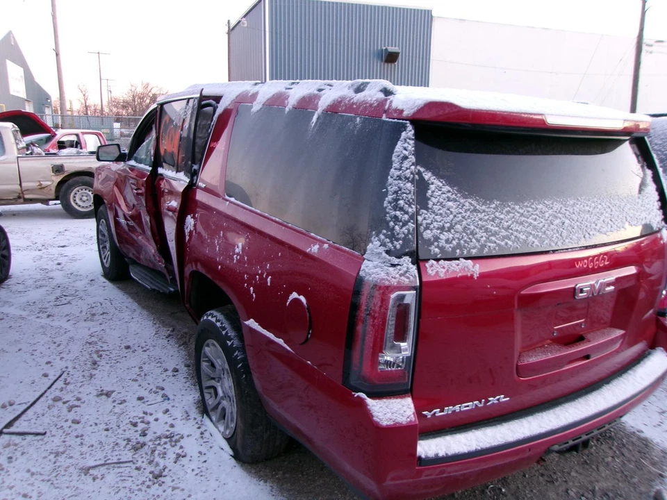 Módulo de control del motor usado (ECM) se adapta a: 2015 GMC Yukon XL 1500 control electrónico Foto 3 de 4