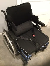 HELIO A6 MOTION COMPOSITES MANUAL FOLDING  WHEELCHAIR
