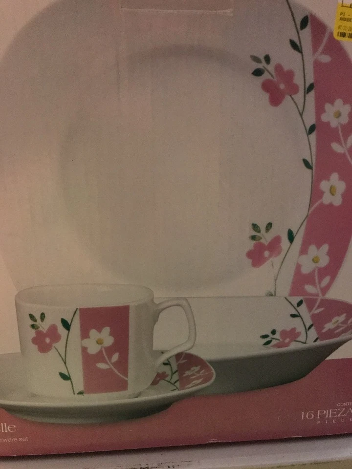 Juego de vajilla Gibson Everyday Anabelle nuevo 16 piezas Foto 2 de 4