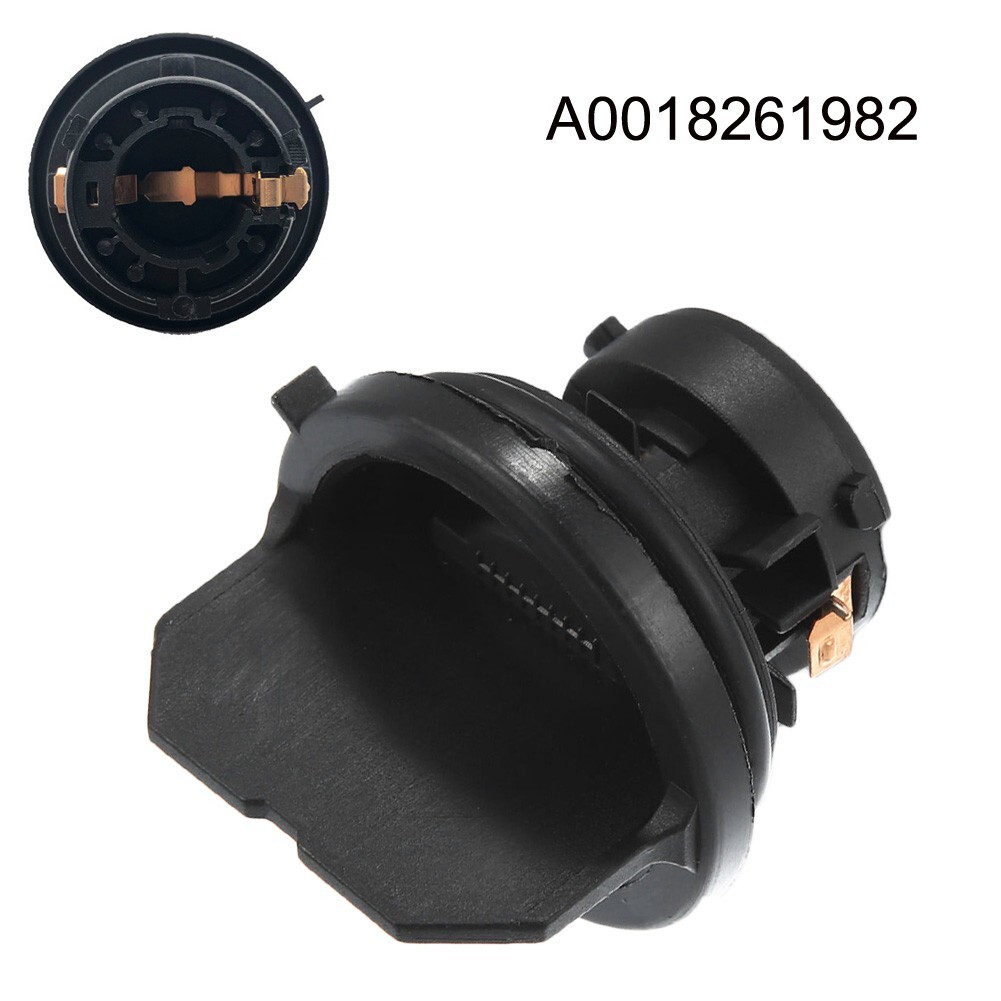 Front Headlight Indicator Bulb Holder For Mercedes CClass W203