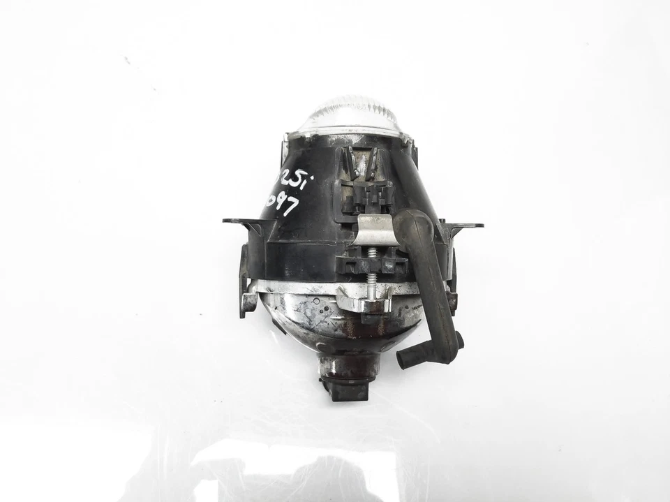 2002-2005 Bmw 325I седан левый водитель противотуманная лампа 63-17-6-911-007 * точечная коррозия * - Изображение 3 из 4