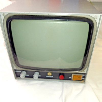 Philips CRT Videomonitor 9''''. Monochrome B/W. Keine Modellinformationen, 220V