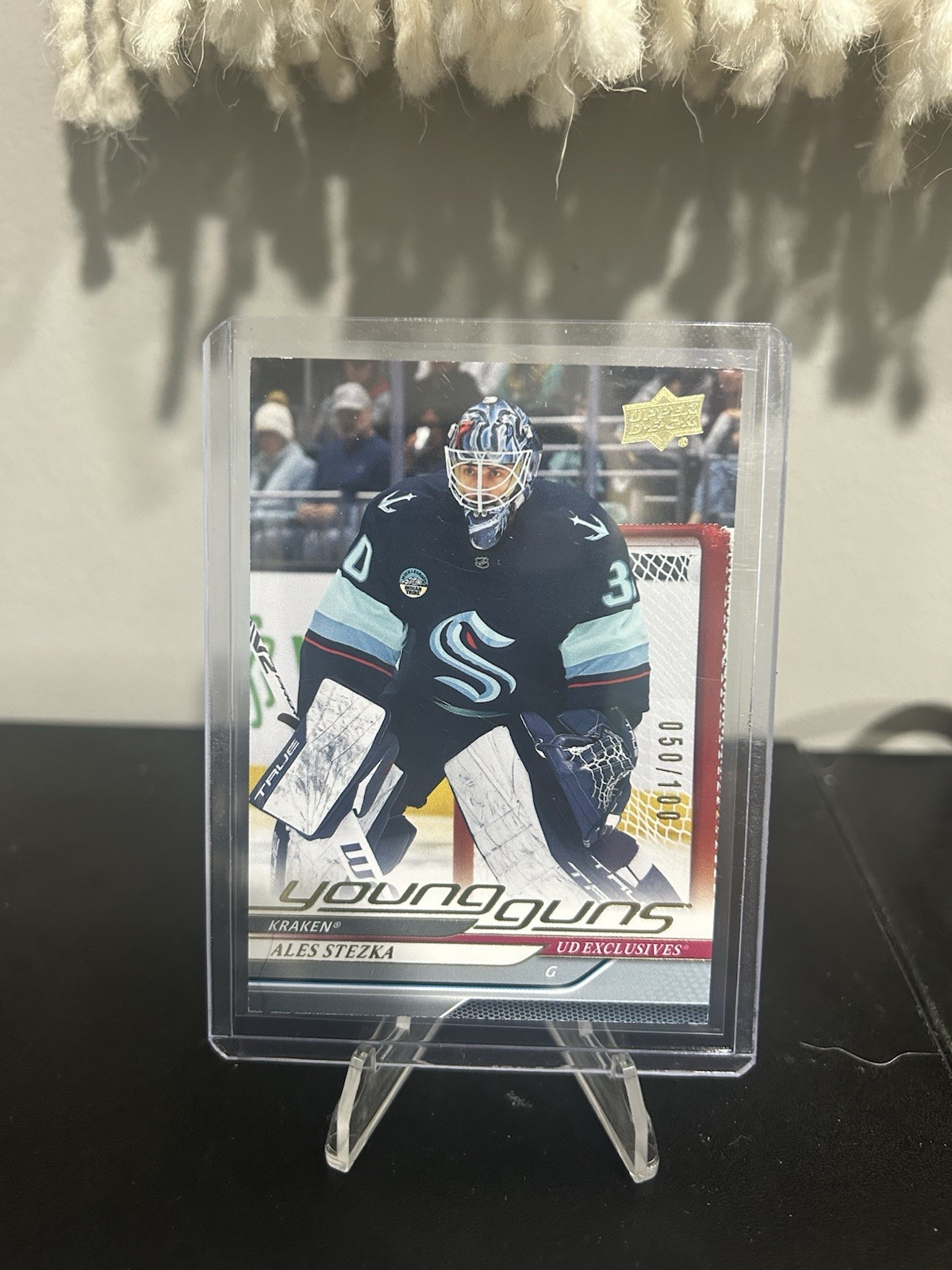 2024-25 Upper Deck Extended Series - Young Guns Ales Stezka #725 (RC) /100