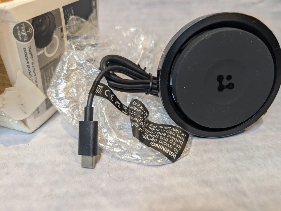 Spigen OneTap Pro 3 MagFit Fast Wireless Car Charger Mount Designed Magsafe Ipho - Image 2 of 4