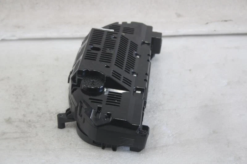 Mercedes C250 W204 2015 velocímetro clúster 121 k millas 2049005213 Foto 4 de 4