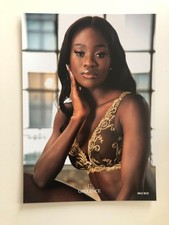 AFFICHE POSTER LINGERIE AMBRA PAPIER GLACE