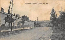 CPA 88 LAMARCHE L'AVENUE DE LA GARE (cliché rare