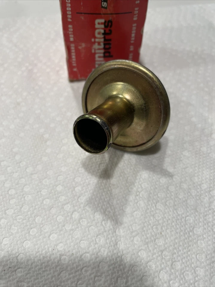 Nueva válvula de retención de filtro de aire estándar AV9 1977-85 Buick Century 80 Camaro  Foto 2 de 3