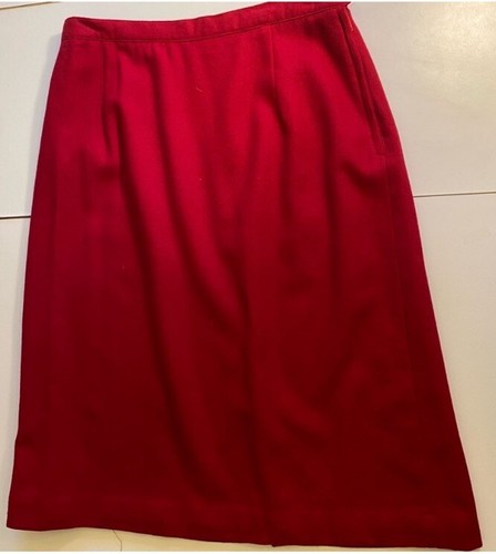 True vintage red wool ladies modest skirt size 15/16 knee length by Forcaster - Picture 2 of 8