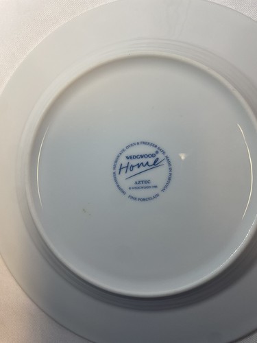 Wedgwood Home Aztec Porcelain Salad Plates 18.25in Discontinued Set of 4 - Picture 2 of 2