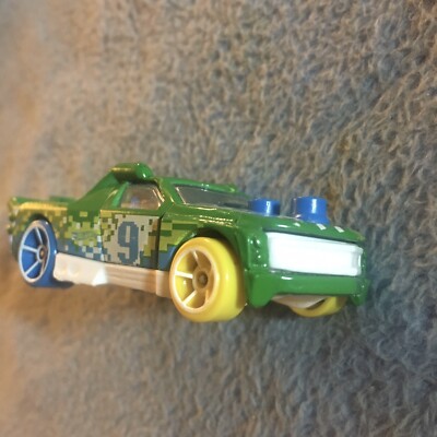 2012 Hot Wheels Fig Rig X1654 Colorful | eBay