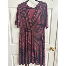 Soma Women's Burgundy Pink Chevron Print V-Neck Wrap Midi Dress Short Sleeve