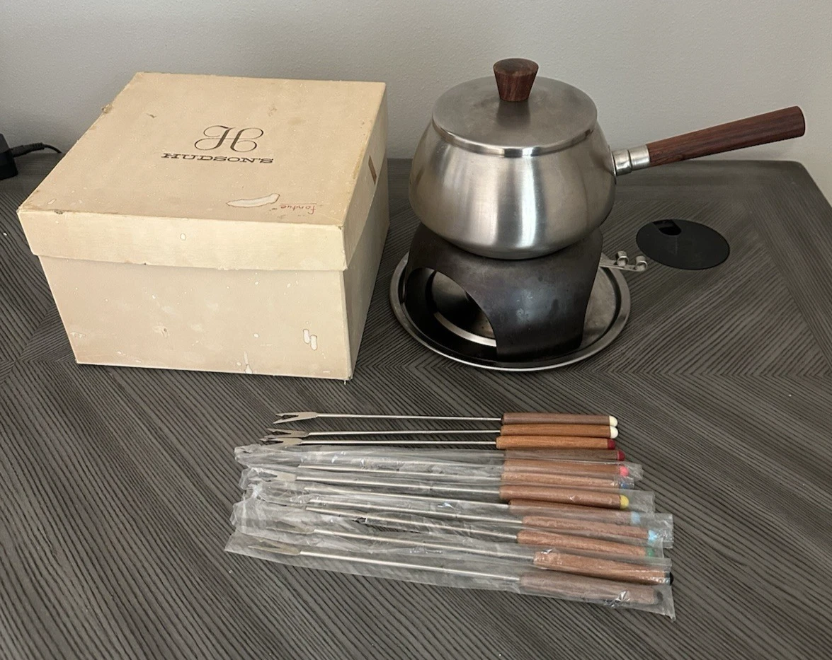 Vintage 1970's Hudson's Fondue Set, Stainless Steel, with Forks, Used
Opens in a new window or tab