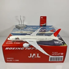 1:200 SQ Wings Japan Airlines Boeing 787-8 Passenger Airplane Diecast Model
