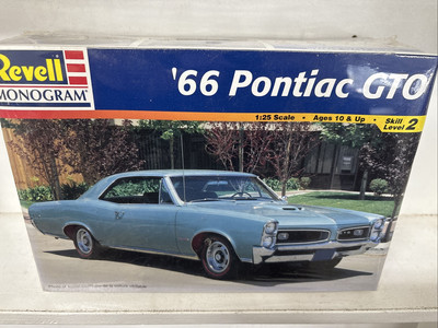 Vintage Retro 1998 Revell Monogram  66 Pontiac GTO 1:25 Model Car Kit 