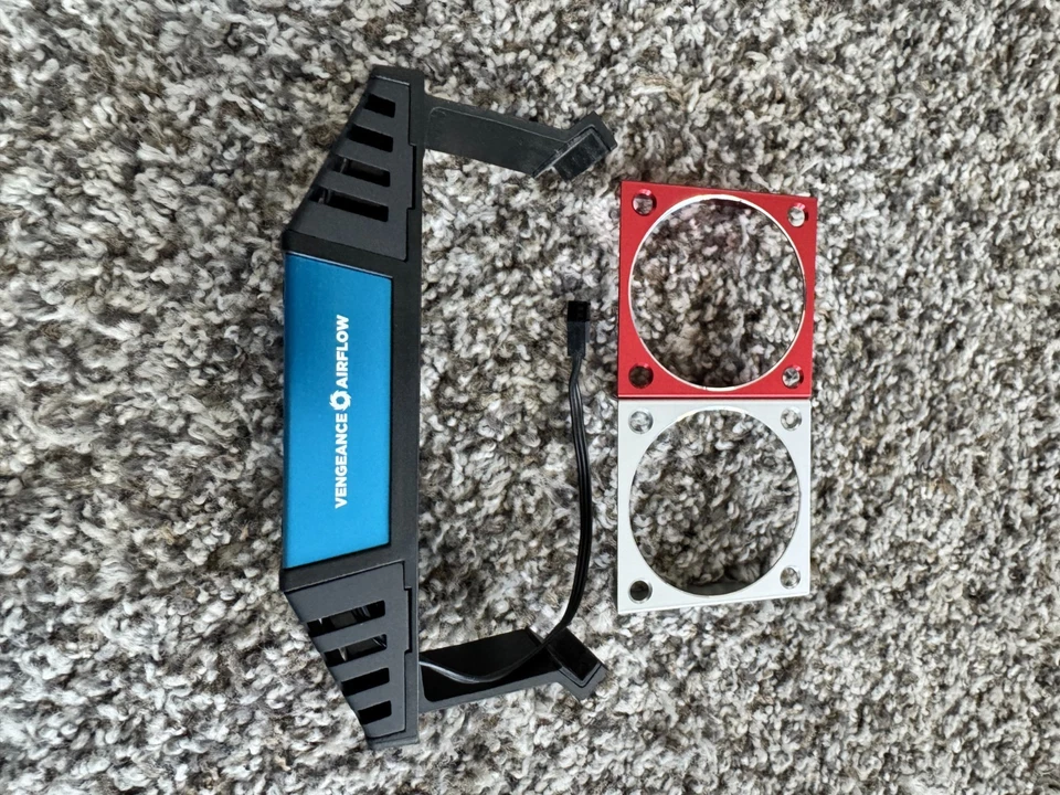Corsair Vengeance Airflow RAM Memory Cooler Fan Red Blue Silver 3 Pin FREESHIP! - Image 3 of 4