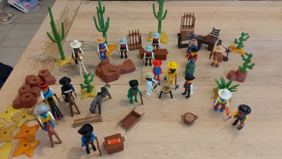 PLAYMOBIL VINTAGE WESTERN farwest gare de marchandises ferme vintage 3769 4305 EUR 4,00