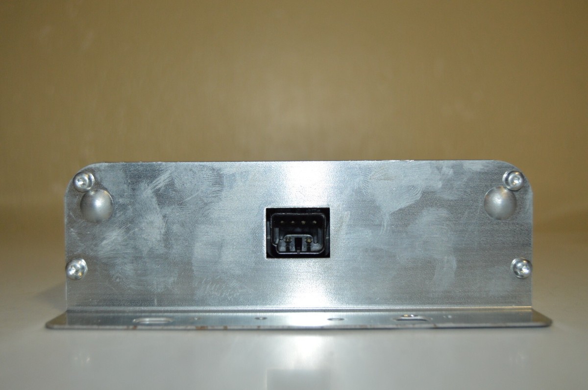 89 90 91 92 Ford Thunderbird factory radio stereo audio amplifier