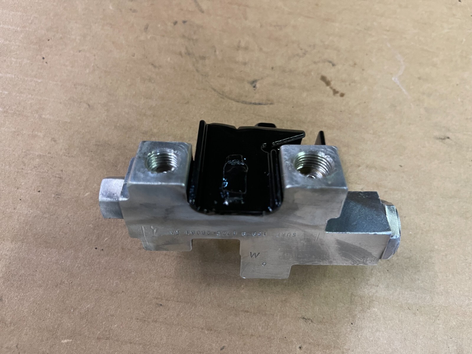 8793 Ford Mustang Brake Proportioning Valve w/ Bracket Master Cylinder