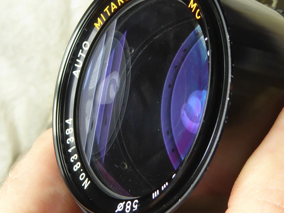 Mitakon 80-205mm F3.9 Close Focus Zoom lens for canon ae1 a1 ae1 program etc  - Image 3 of 4