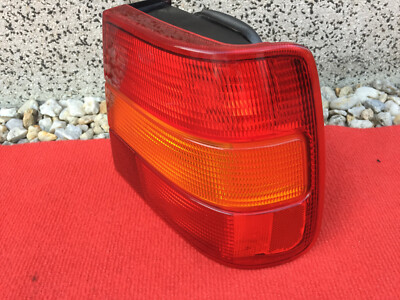 Volvo Rücklicht rechts 940 960 GL US mit SML Reflektor Limo taillight USA