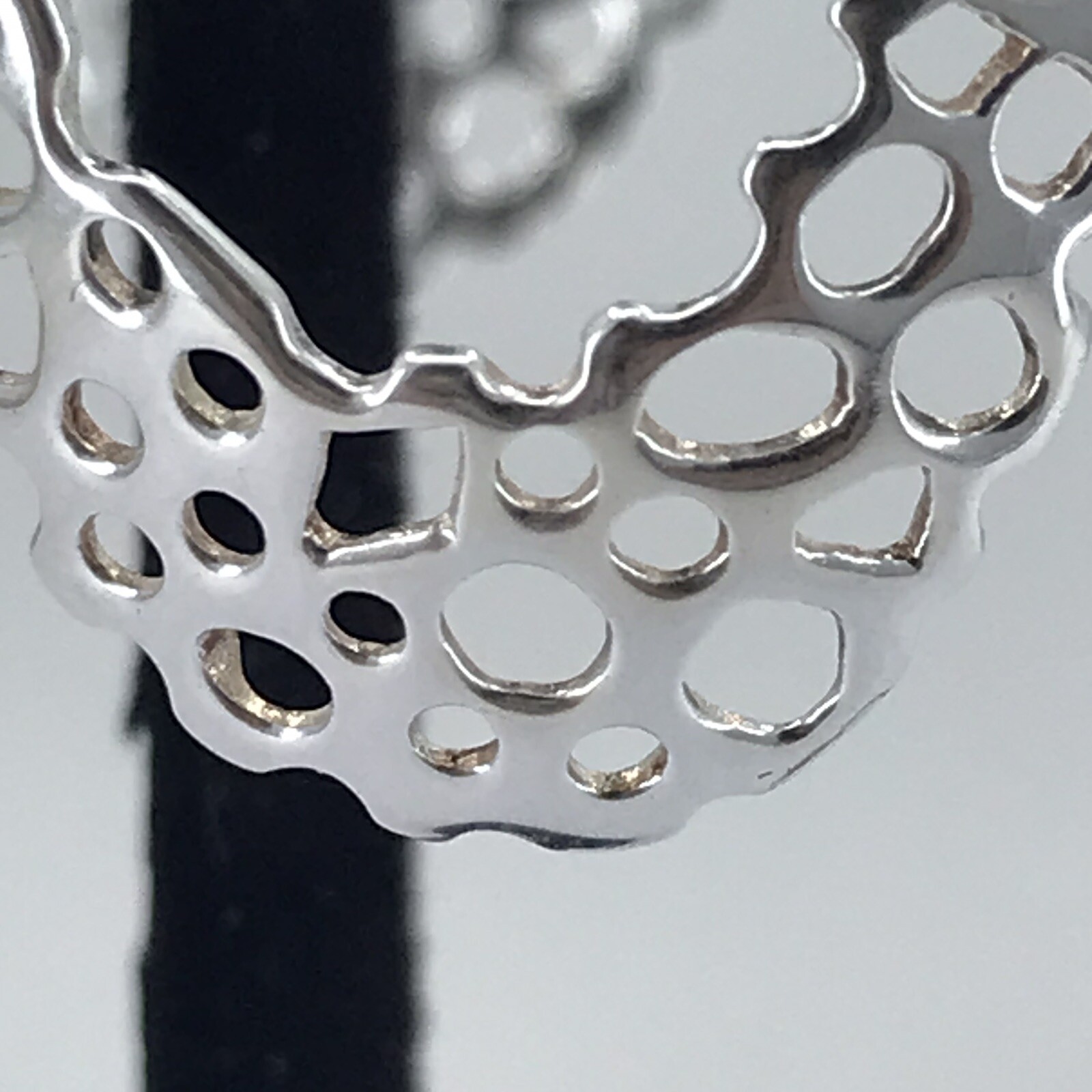 Sterling Silver Bubble Pattern Hoop Earrings 3.5 … - image 4