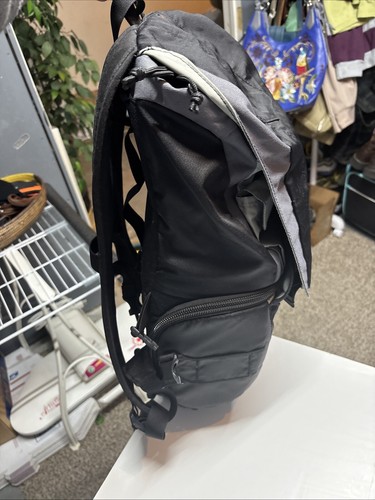 Lowepro Versapack 200 AW camera Backpack-bag Black - Picture 10 of 12