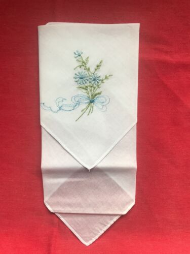 Damen-Taschentuch Einstecktuch Batist weiß mit Blumenstickerei - Bild 1 von 2