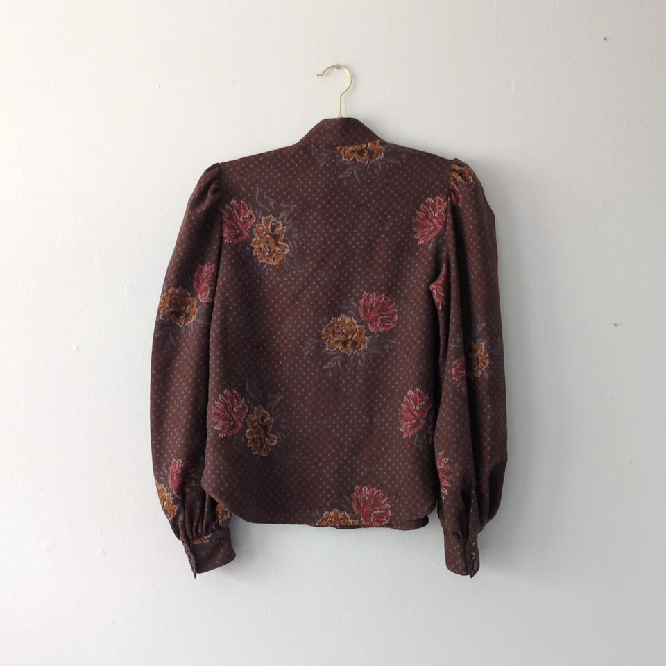 Blusa De Colección Neiman Marcus Evan Picone Mujer Pequeña M Otoño Plisada Floral Puff Foto 2 de 4