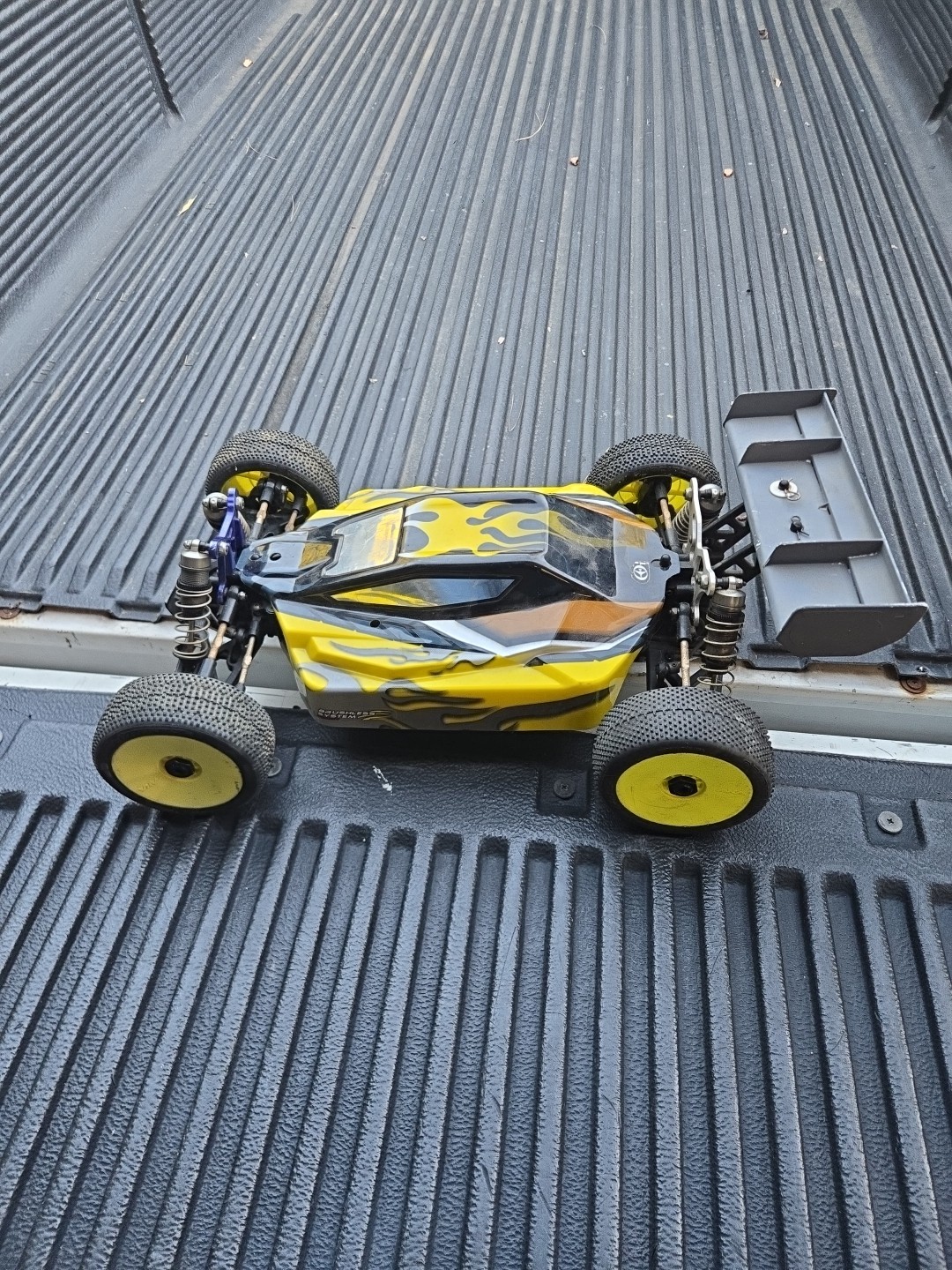 team losi eight 1/8 buggy electric used 8 E Roller