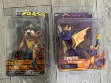 NECA Figure Game Crash Bandicoot Sane Trilogy Action Figure + Spyro The Dragon