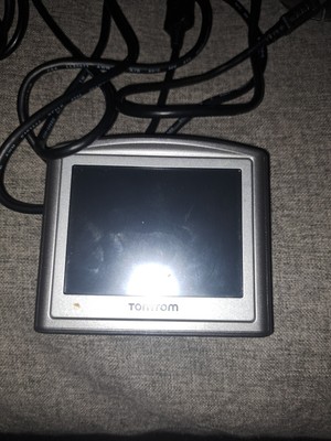Tom Tom One N14644 Navigation GPS Navigation FOR PARTS ONLY NOT WORKING 