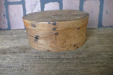 antique primitive shaker oval lap joint bent wood pantry box natural color 6 3/8