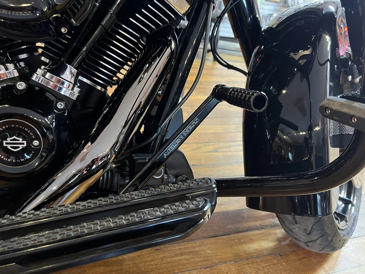 Arlen Ness Motorcycle Parts for 2005 Harley-Davidson Road Glide