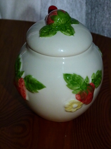 Strawberry Breakfast Jam Pot with red spoon.ceramic ideal for your kitchen table - Picture 2 of 4