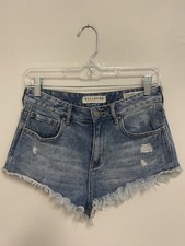 Bullhead Denim Co. Shorts Womens Sz 27 High Rise Medium Wash Distressed Frayed