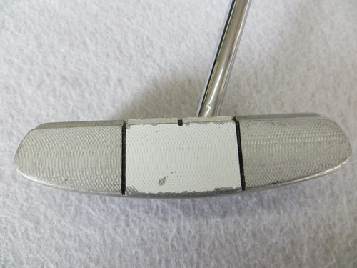 USADO TOUR EDGE EQUATOR E2 EJE CENTRAL PUTTER TOUR EDGE ACERO 35" PARA HOMBRE DIESTRO - Imagen 2 de 7