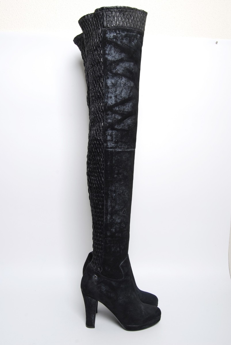 CHANELシャネル♡スエードブーツサイズ37 CHANEL Over-the-Knee Boots Black Suede High Block Heels