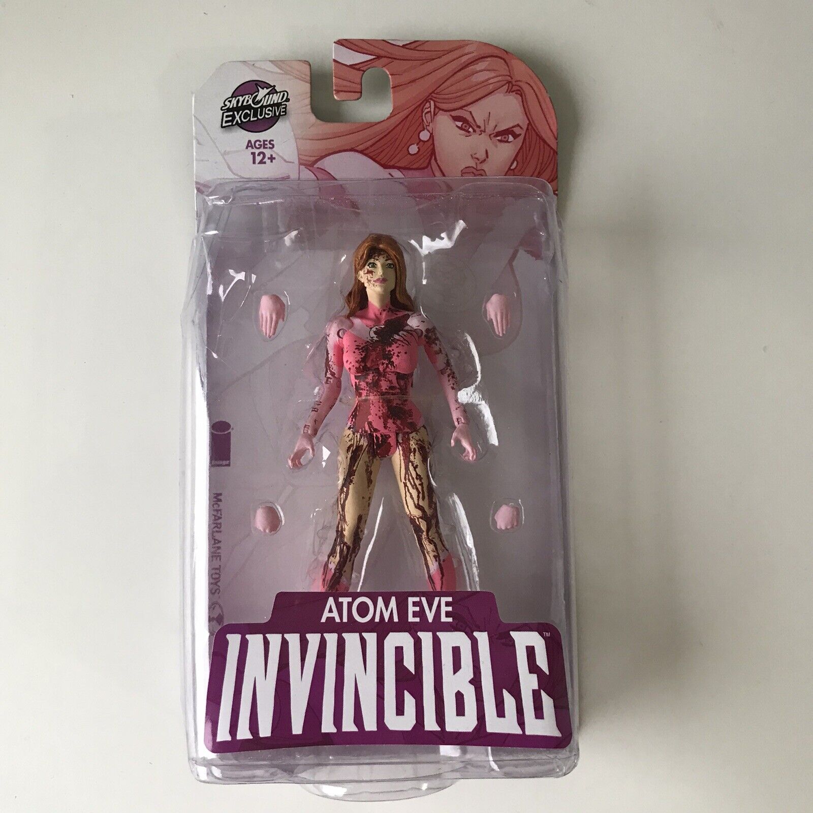  DIAMOND SELECT TOYS LLC Invincible Deluxe Monster Girl Action  Figure : Toys & Games